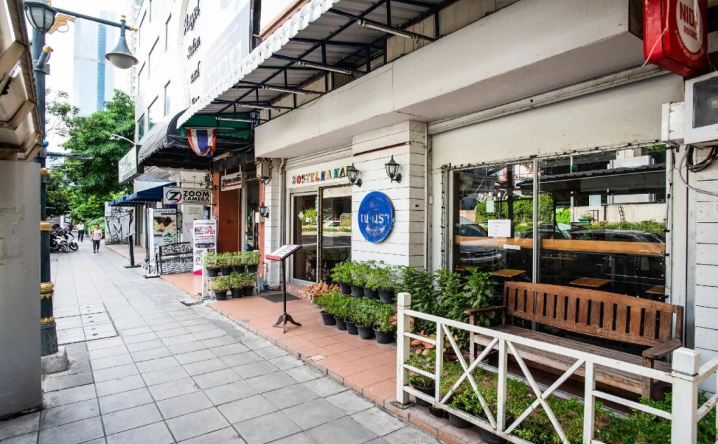 OYO 437 Hostel Na Nara