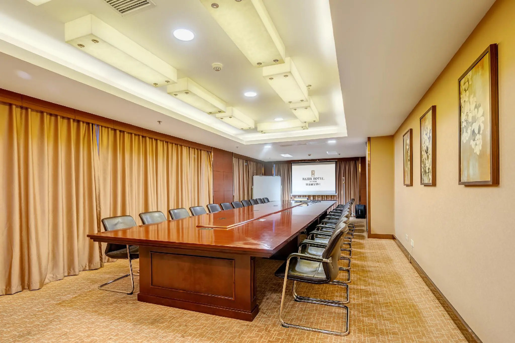Rezen Hotel Fortune Jiaxing