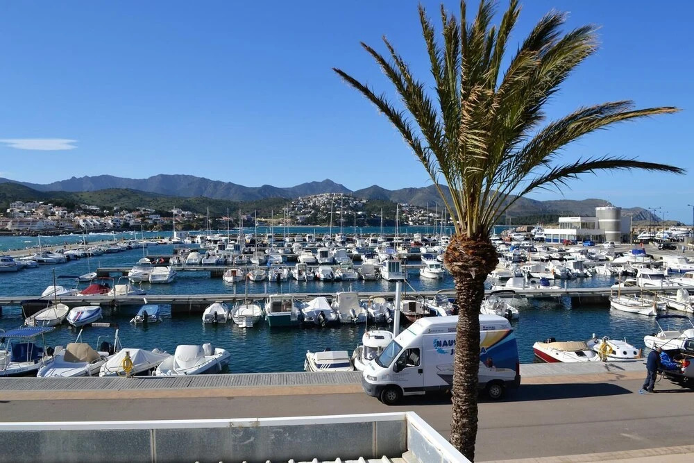 Port Castellar 29