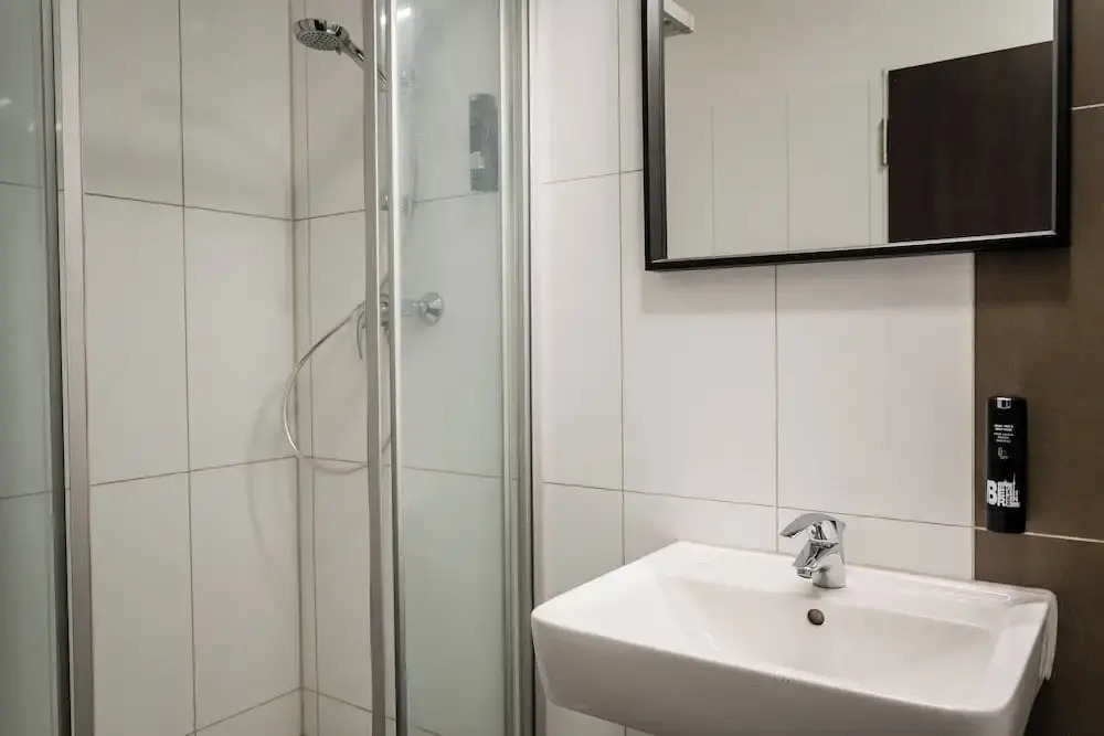 Apartmenthaus Berlin Neukölln