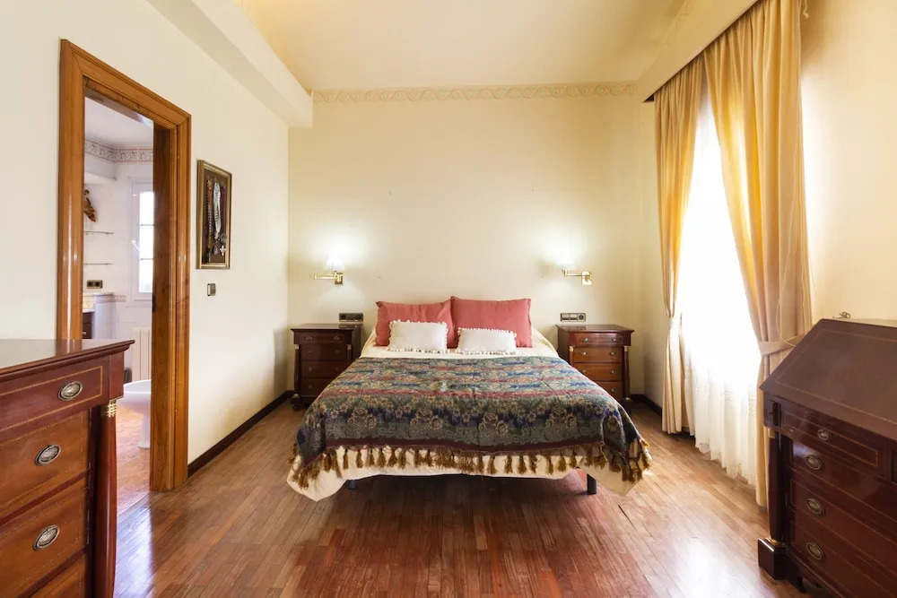 Villa del Mamut, Padul Granada