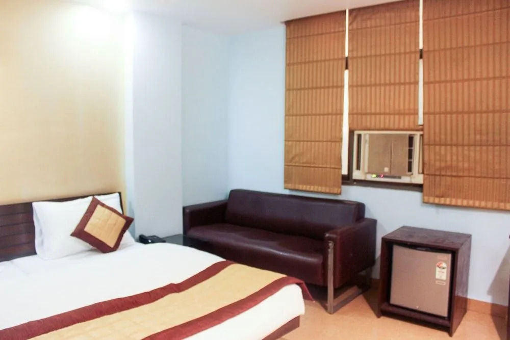 Flight Path Hotel by First Choice