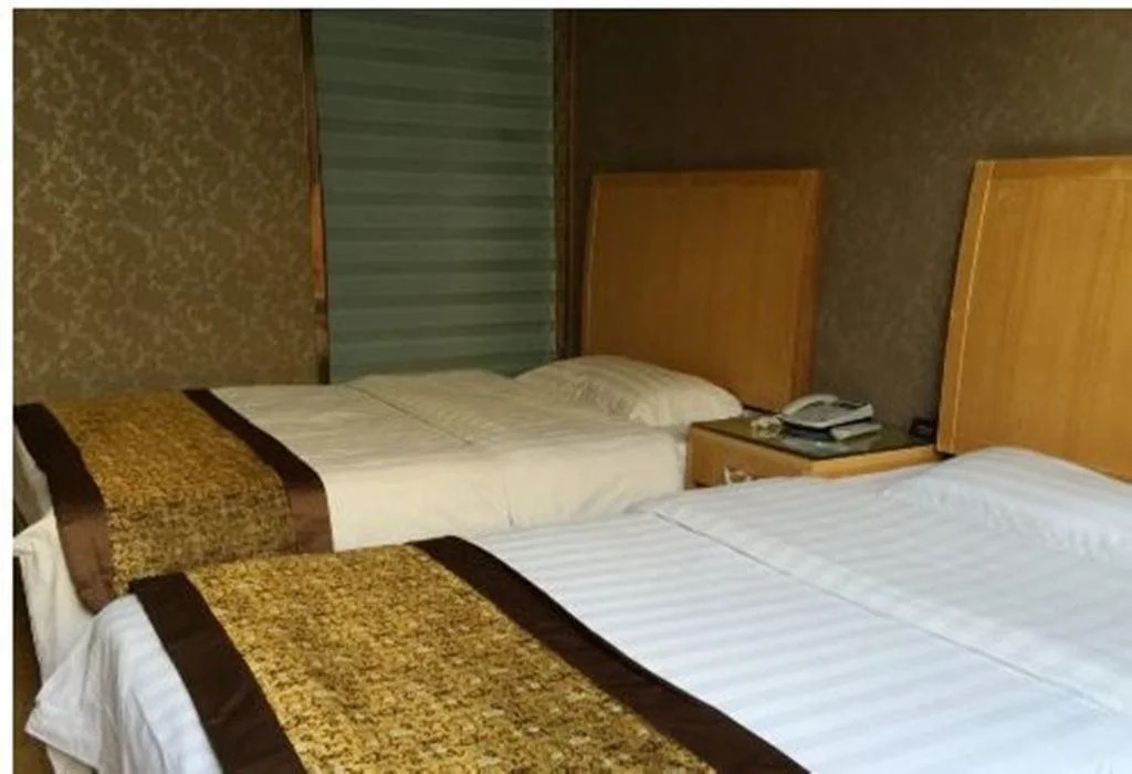 Junyue Business Hotel