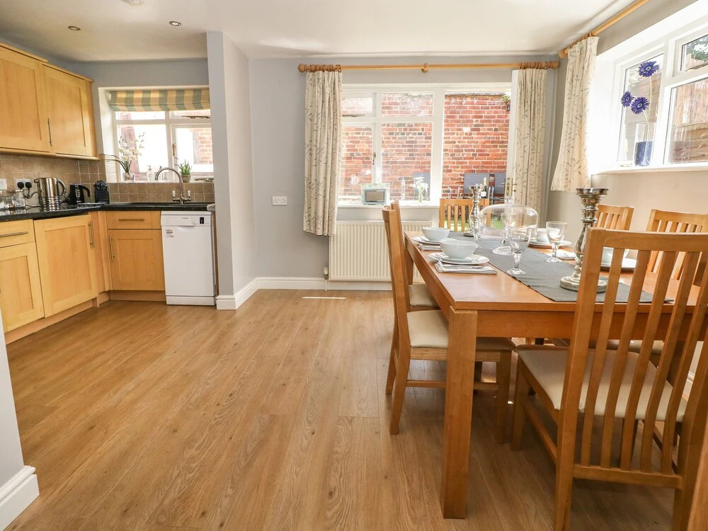 1 Baytree Cottage