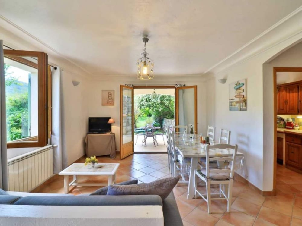 Pascaline, Holiday Cottage for 4 People