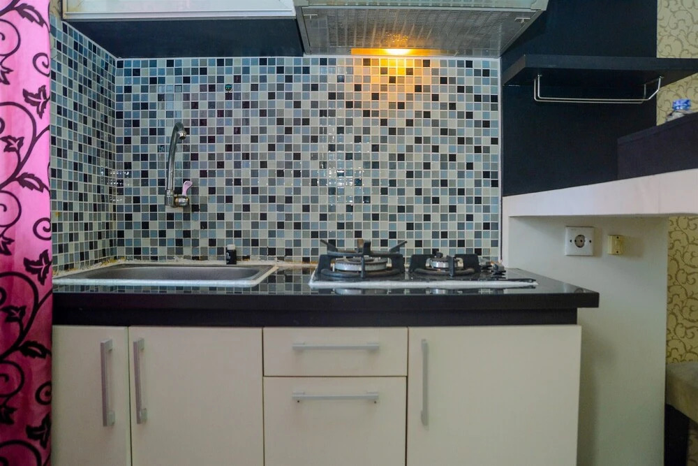 Cozy Studio Apartment at Grand Emerald Gading Nias Residences