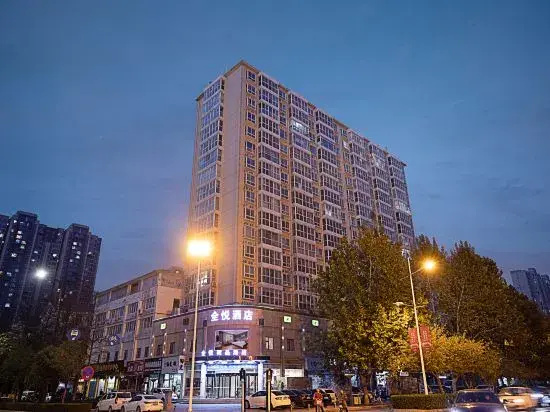 Quanyue Boutique Hotel (Luoyang Longmen High Speed Railway Station Zhengda International Plaza)