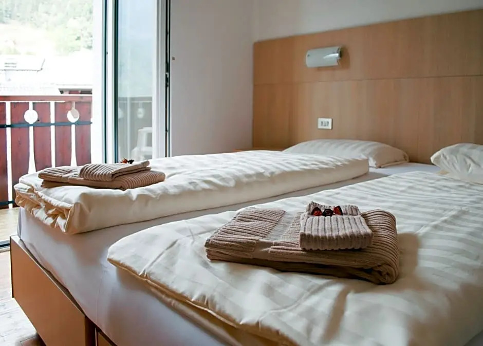 Hotel Lory - Molveno - Dolomiti