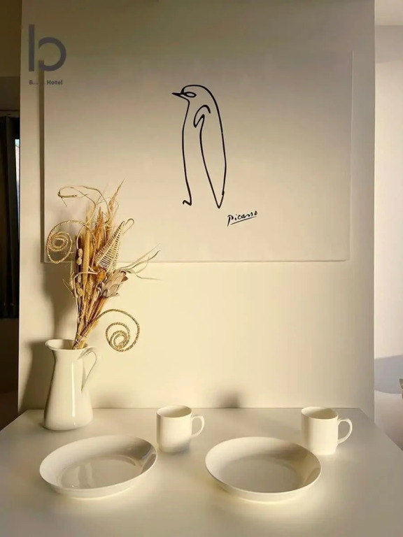 Modern 1 BR Apartment, Close to Peace Park, For 6 PPL