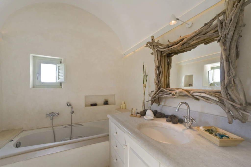 Blackrock Villa