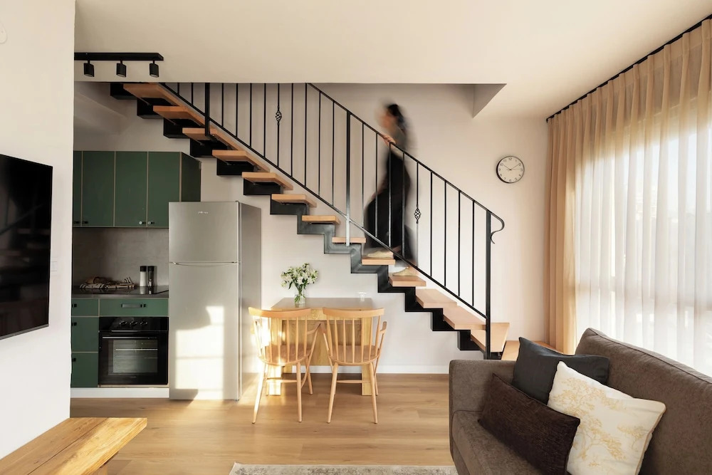 AirTLV - Arlozorov Apartment's