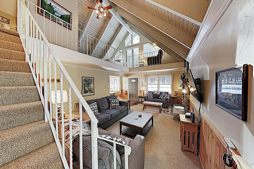 New Listing! Serene Chalet Near Skiing & Golf home
