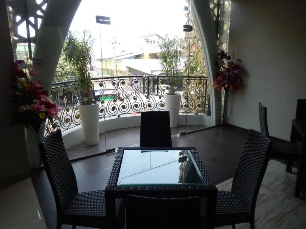 Grand Amira Hotel