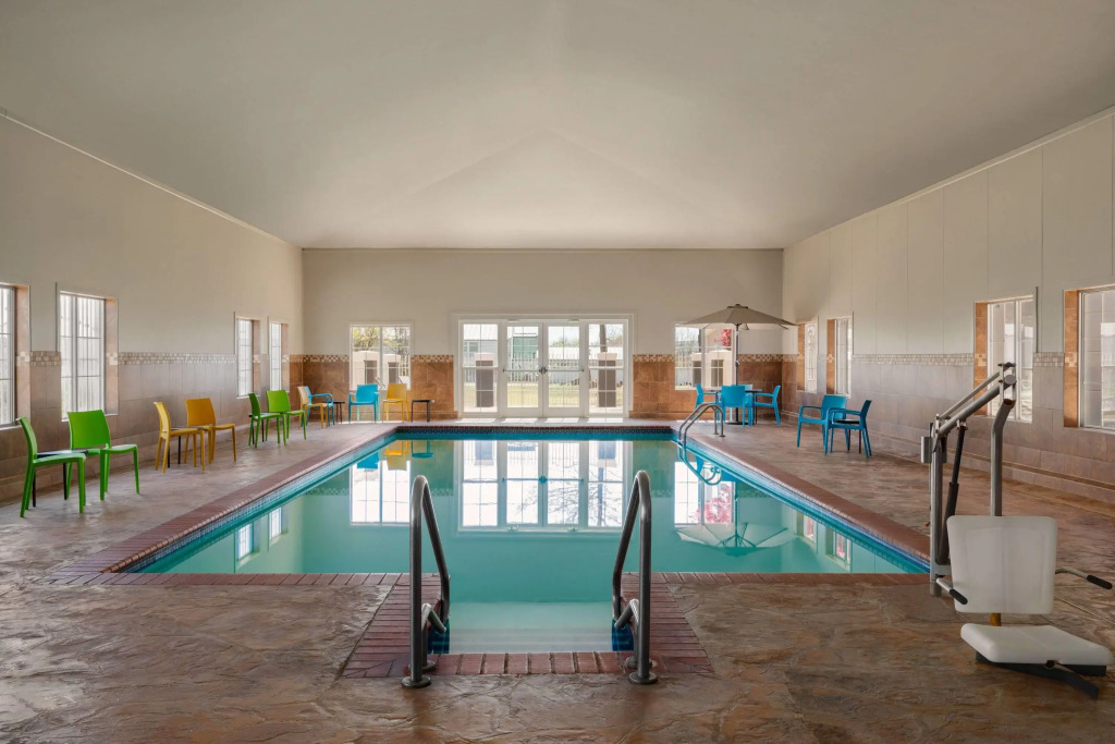 La Quinta by Wyndham Shawnee