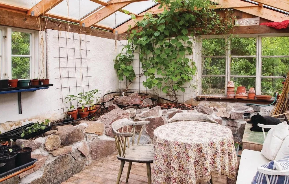 Nice Home in Huskvarna With 2 Bedrooms