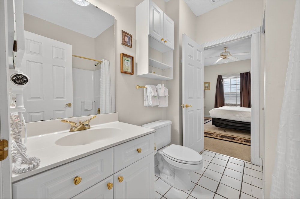 Magnolia North 4868 U103