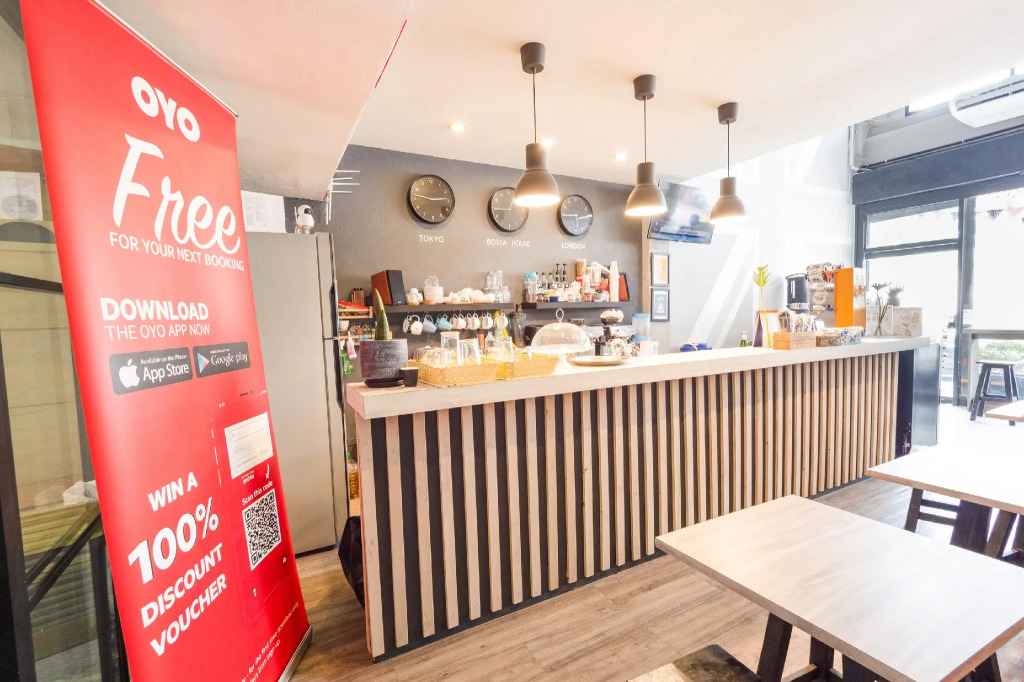 Bossa House Hostel & Cafe