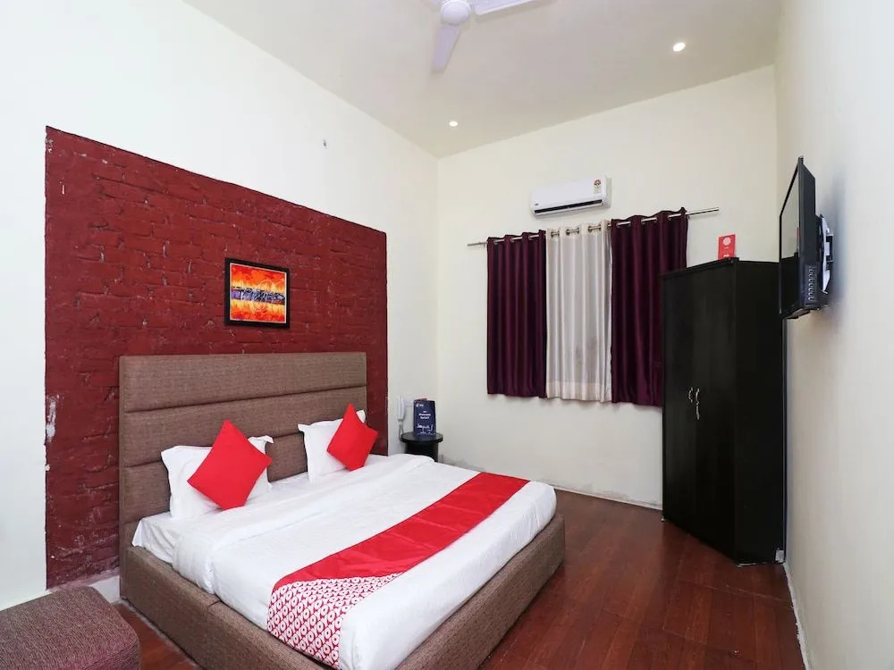 Oyo 22298 Mannat Farms