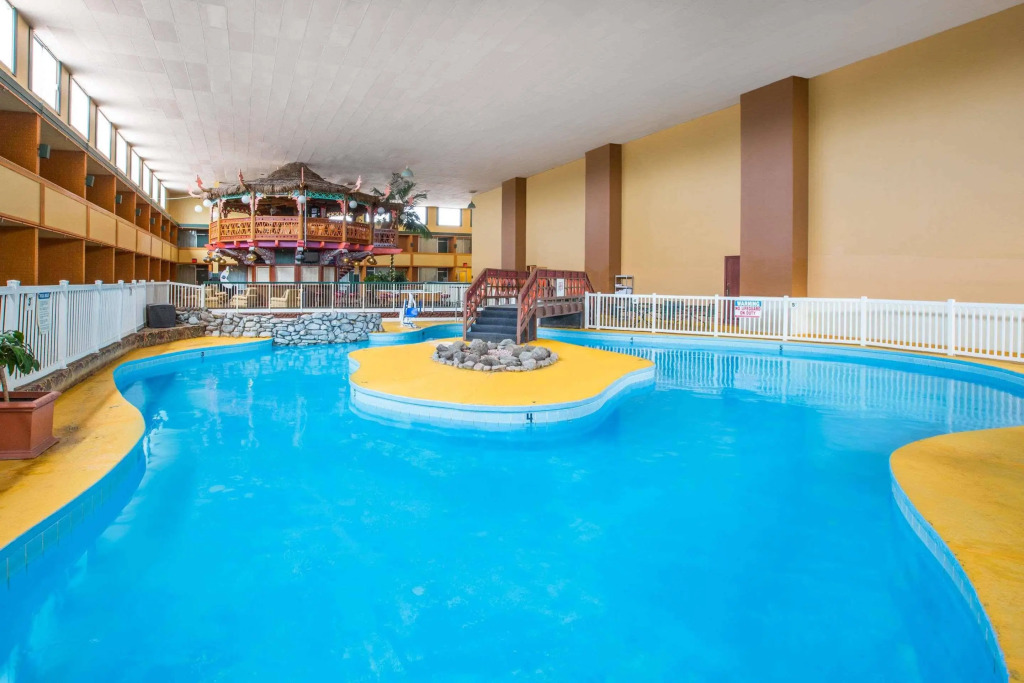 Clarion Inn and Suites Convention Center Kearney