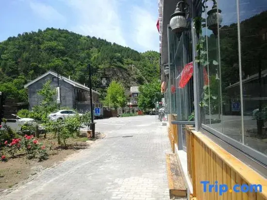 Xianyaju Hostel