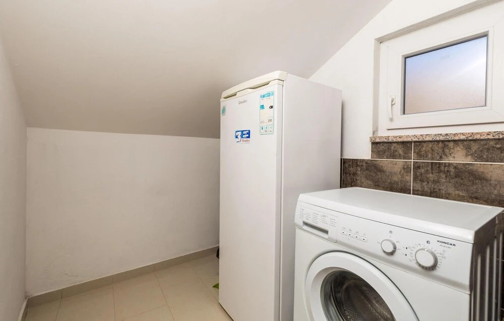Amazing Home in Zubovici With Outdoor Swimming Pool, Wifi and 2 Bedrooms