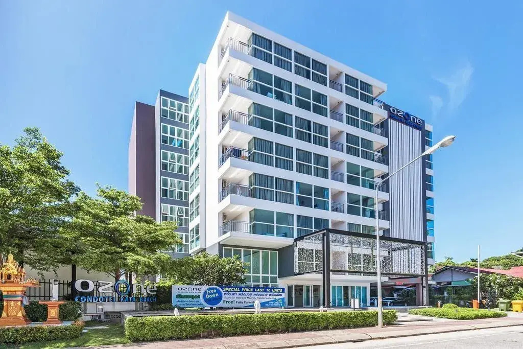 Ozone Condotel by RESAVA
