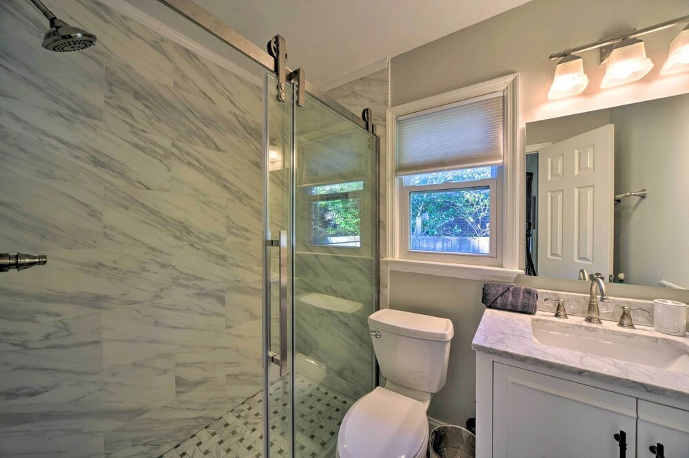 Charming House w/ Patio, 3 1/2 Mi to Beach!