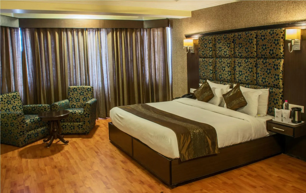 Hotel PACIFIC
