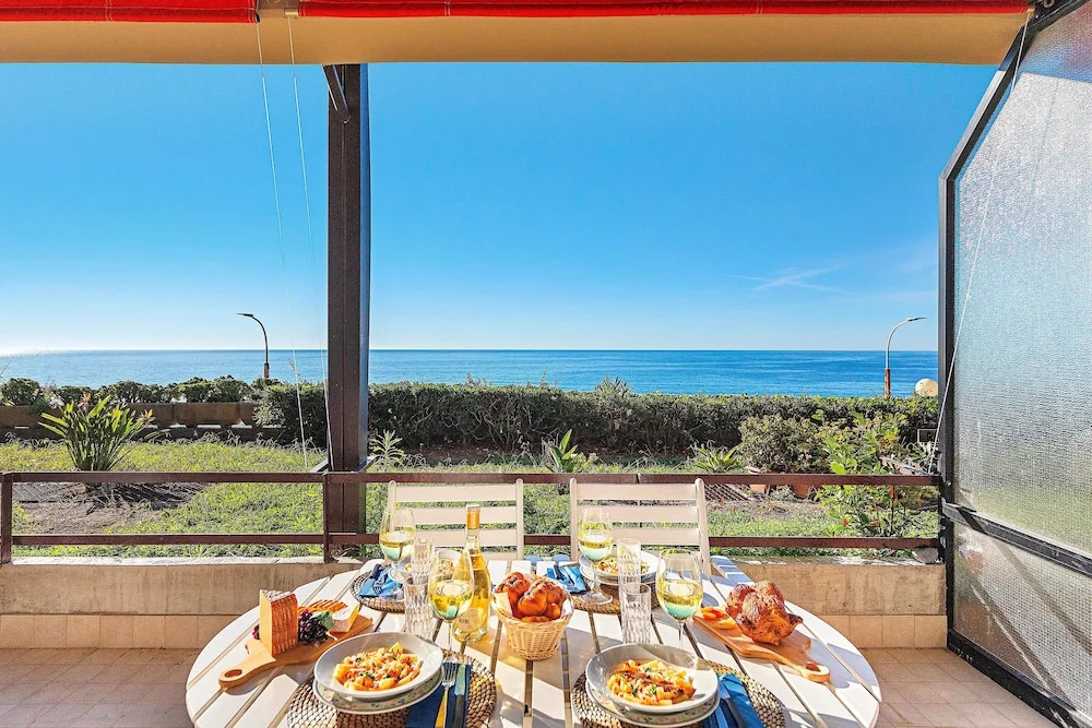 La Brise Apartment by Wonderful Italy