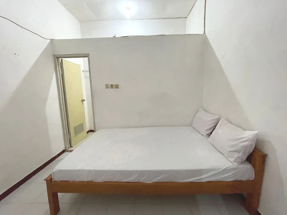 Hotel O Sederhana Homestay