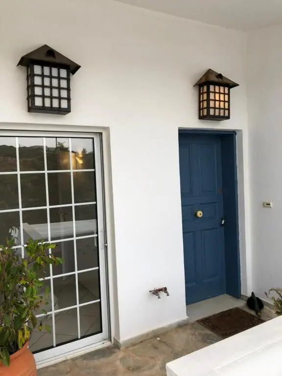 Pounta Beach House