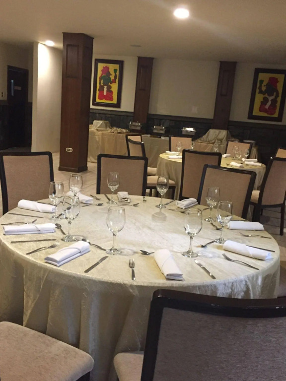 Hotel Maya Colonial