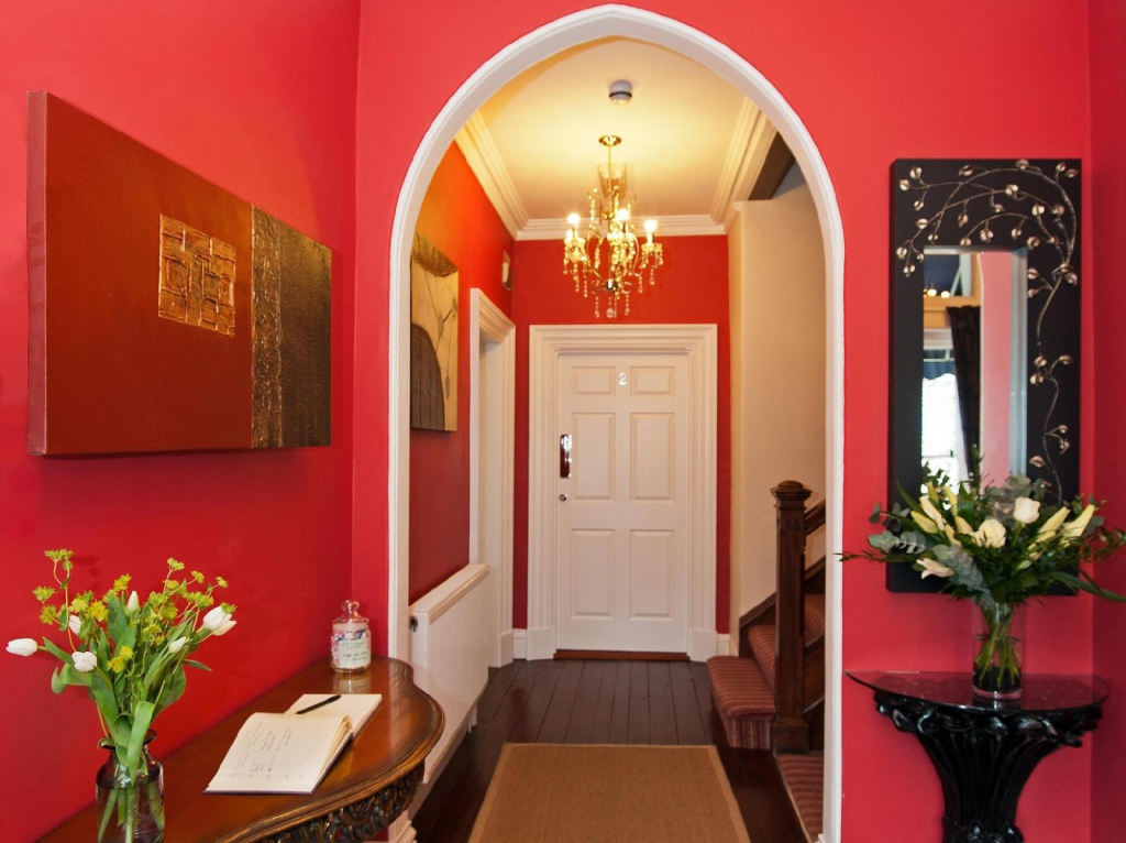 Wheatlands Lodge - Bed & Breakfast