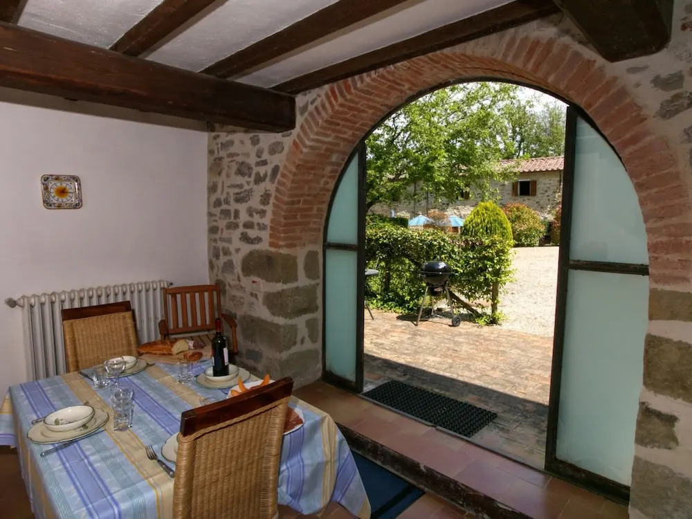 Holiday House with Pool & Large Garden Overlooking Lake near Tuscany
