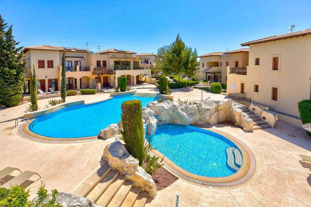 2 bedroom Apartment Thalassa with sea and sunset views, Aphrodite Hills Resort