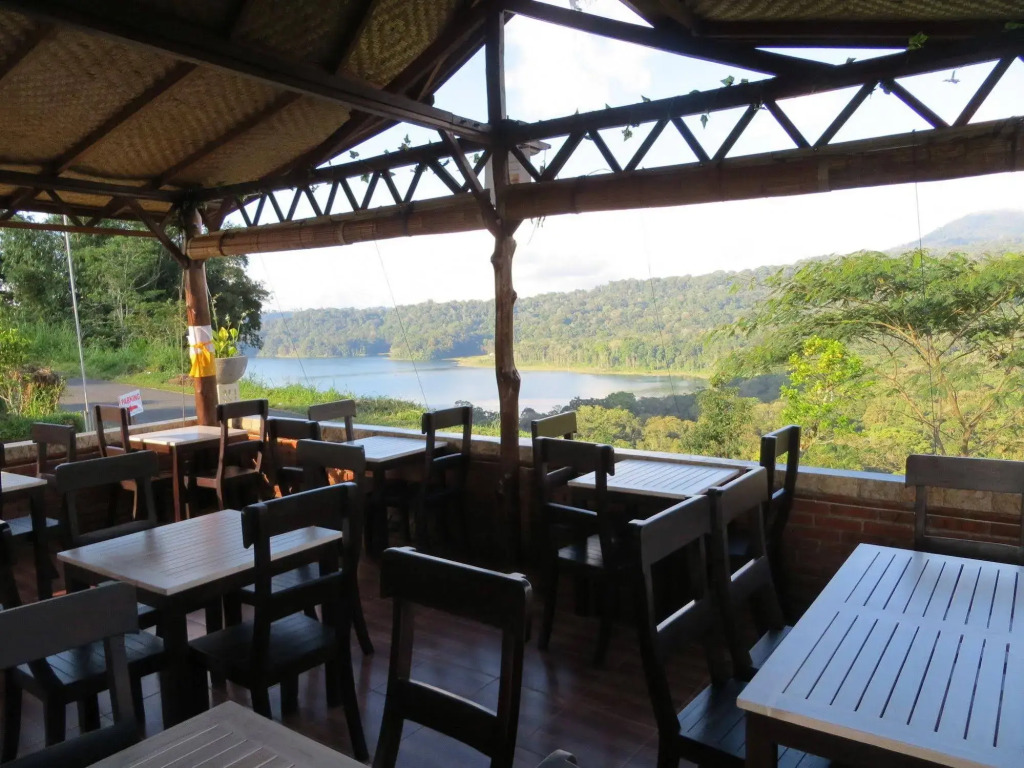 Terrasse du lac Tamblingan