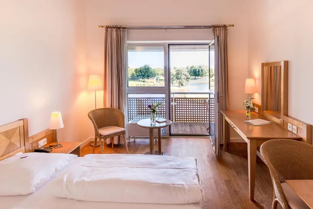 Golfhotel & Restaurant Lindenhof