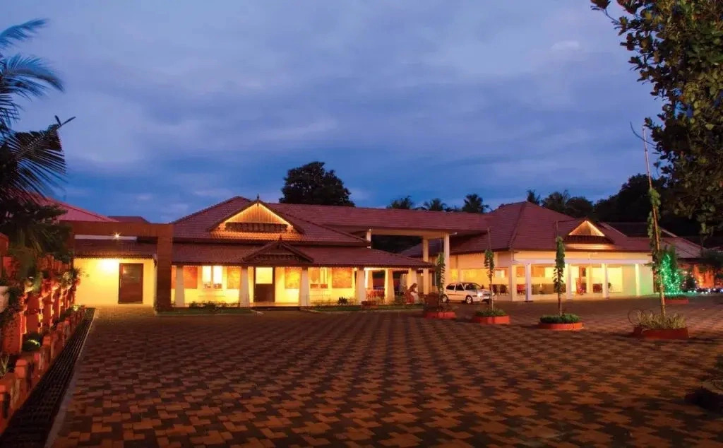 Eastend Clayhouse Chalakudy