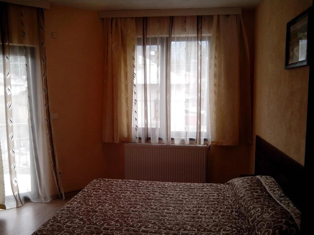 Advel Guest House