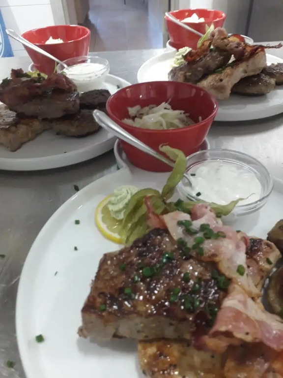 Schollers Restaurant & Hotel
