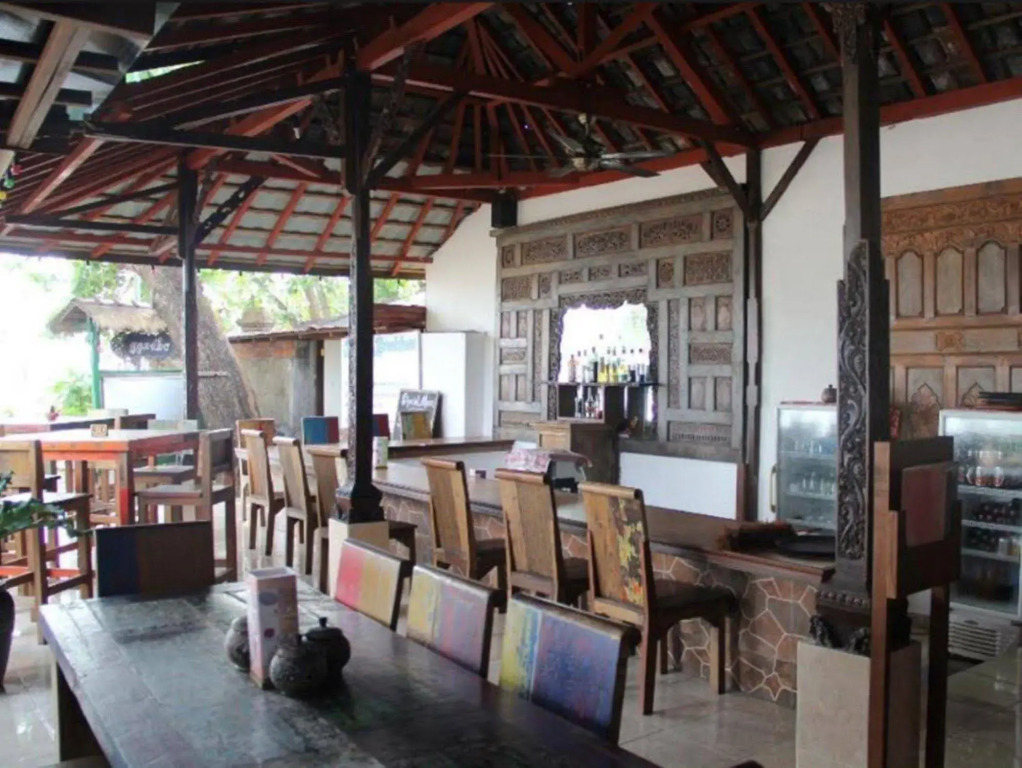 Gazebo Beach Hotel