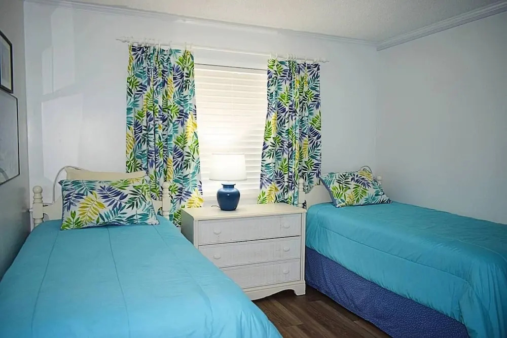 Tilghman Beach And Racquet Club 150 3 Bedroom Condo by RedAwning