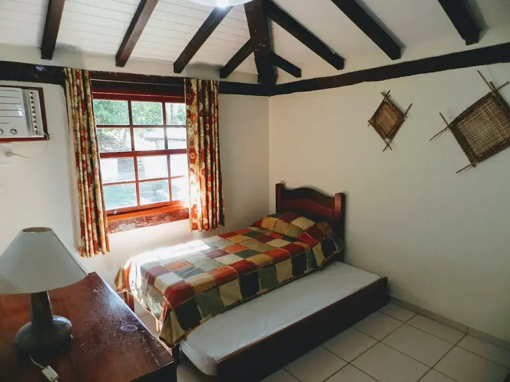 Linda casa a 150 mts da Praia Ferradura