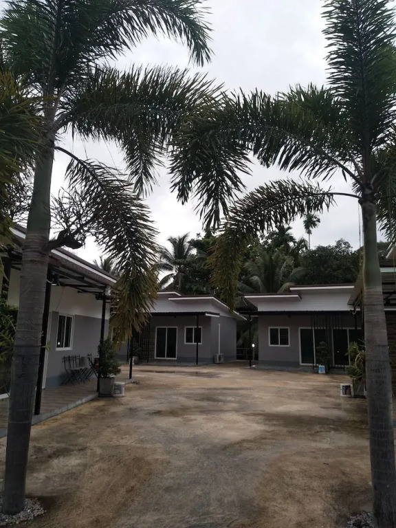 Sun & Ozone Resort