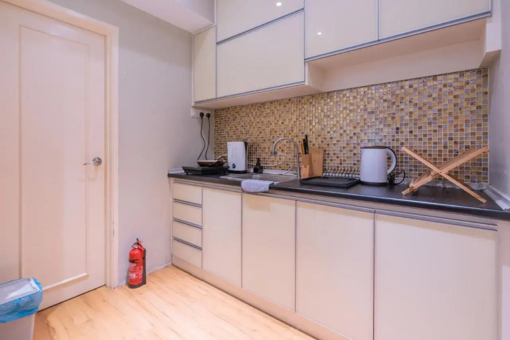 Cozy 2-bedroom for 4 pax with Pool - Subang Jaya