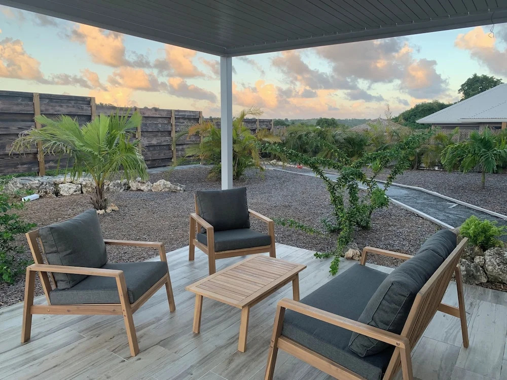 Nakolodge 2 chambres - piscine / jardin privatifs
