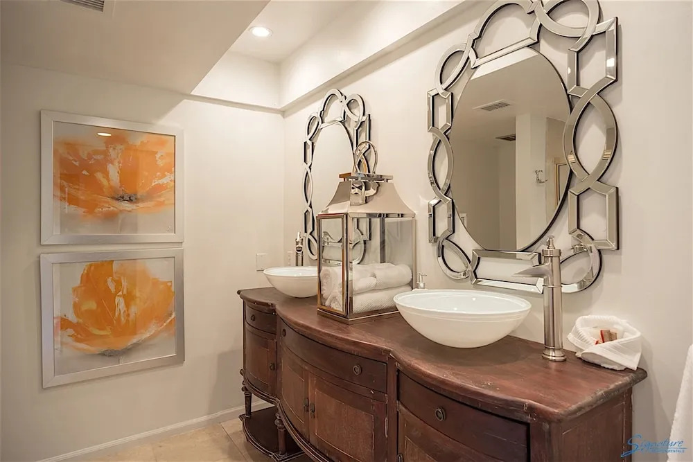 Camelback Mountain 2 BR by Casago