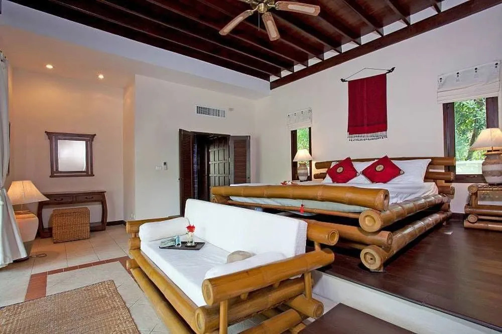 Bamboo Villa P11
