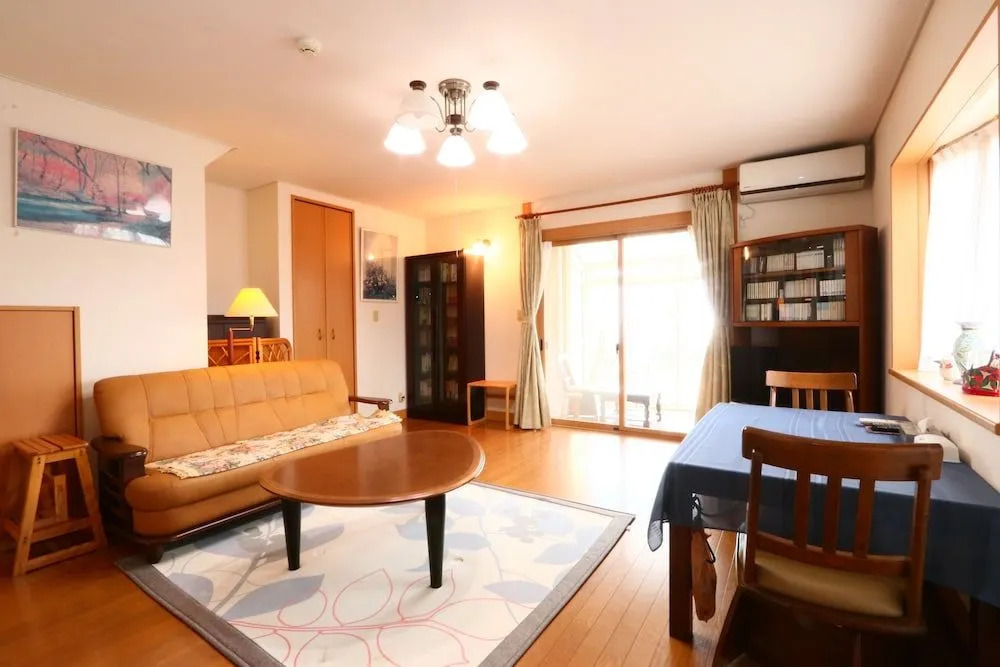 BBQ & Rental Villa Palm Village