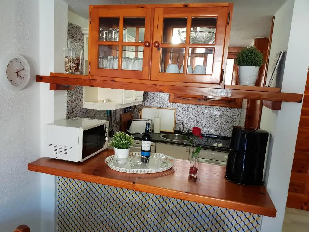 Duplex apartment No 4, close to sea and beach, heated pool, aircondition, wifi